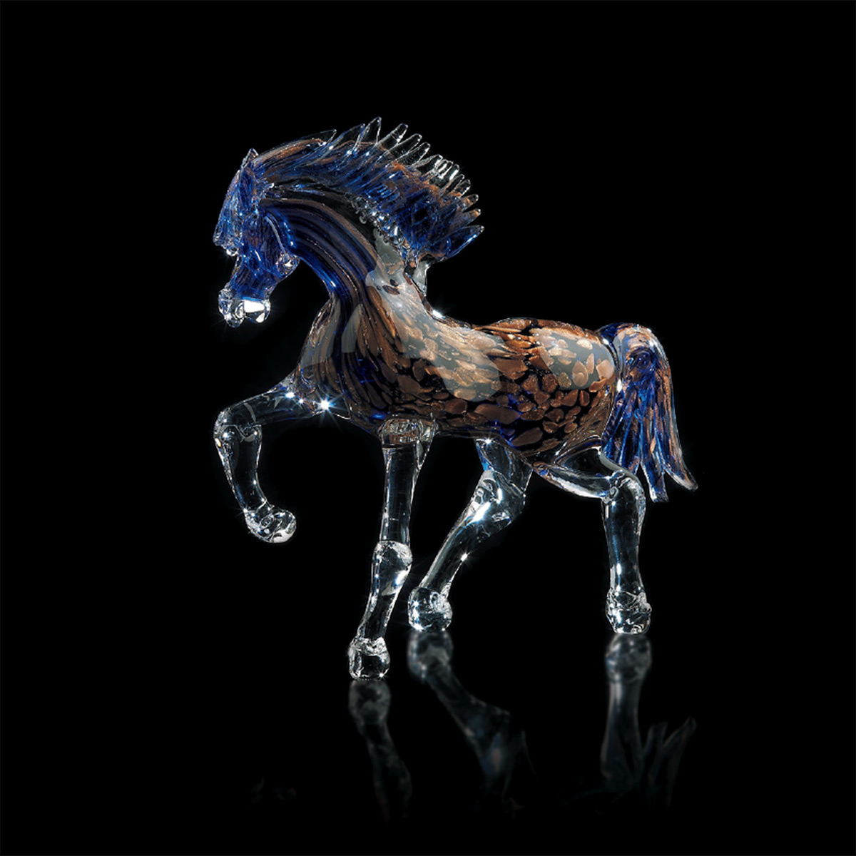 Cavallo piccolo in vetro di murano avventurina blu al trotto H.19cm – L.18cm